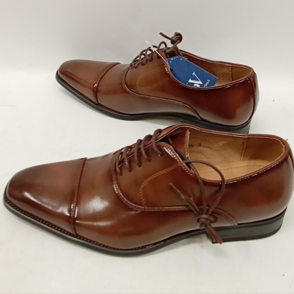 Gino Rossi Men's Classic Tan Leather Oxfords - Picture 2 of 8